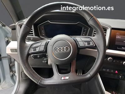 audi-a1-citycarver-black-line-35-tfsi-110kw-s-tr-10 Thumbnail