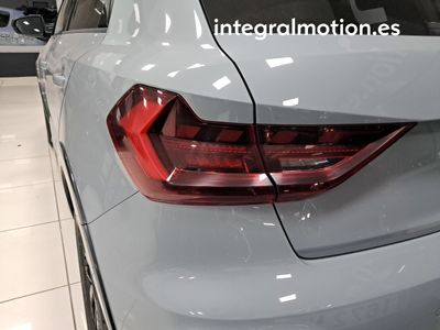 audi-a1-citycarver-black-line-35-tfsi-110kw-s-tr-27 Thumbnail