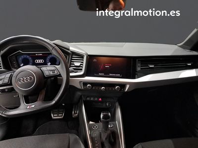 audi-a1-citycarver-black-line-35-tfsi-110kw-s-tr-6 Thumbnail