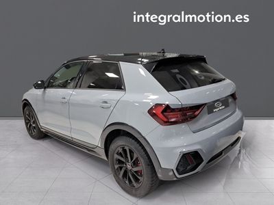 audi-a1-citycarver-black-line-35-tfsi-110kw-s-tr-3 Thumbnail