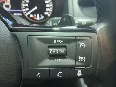 nissan-qashqai-dig-t-116kw-158cv-mhev-cvt-acenta-12 Thumbnail