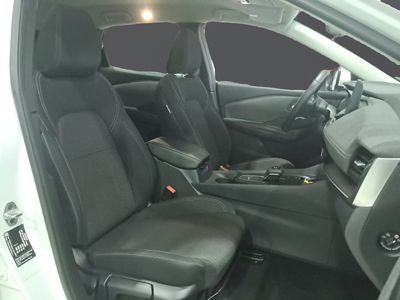 nissan-qashqai-dig-t-116kw-158cv-mhev-cvt-acenta-8 Thumbnail
