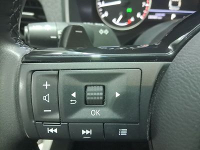 nissan-qashqai-dig-t-116kw-158cv-mhev-cvt-acenta-11 Thumbnail