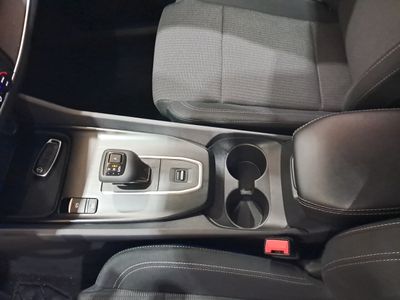 nissan-qashqai-dig-t-116kw-158cv-mhev-cvt-acenta-21 Thumbnail
