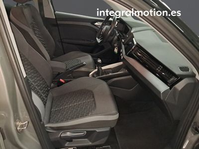 audi-a1-sportback-adrenalin-30-tfsi-81kw-110cv-9 Thumbnail