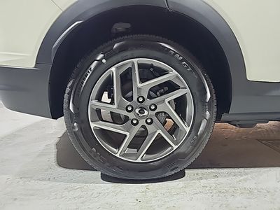 kgm-korando-e-motion-urban-auto-27 Thumbnail