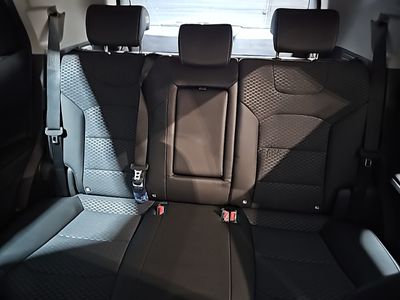 kgm-korando-e-motion-urban-auto-18 Thumbnail