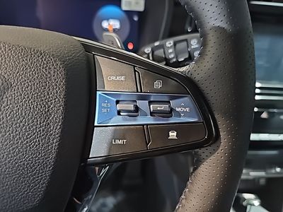 kgm-korando-e-motion-urban-auto-11 Thumbnail