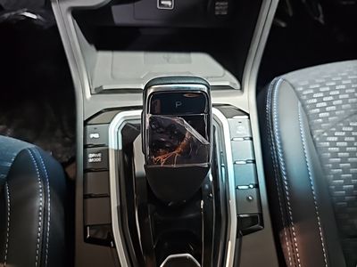 kgm-korando-e-motion-urban-auto-16 Thumbnail