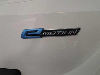 kgm-korando-e-motion-limited-auto-32 Thumbnail