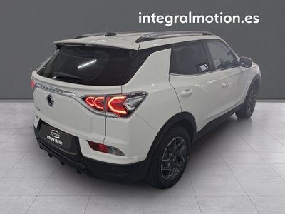 kgm-korando-e-motion-limited-auto-4 Thumbnail