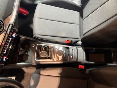 audi-q2-adrenalin-30-tfsi-81kw-110cv-21 Thumbnail
