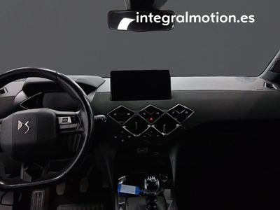 ds-ds-3-bluehdi-81-kw-manual-chic-6 Thumbnail