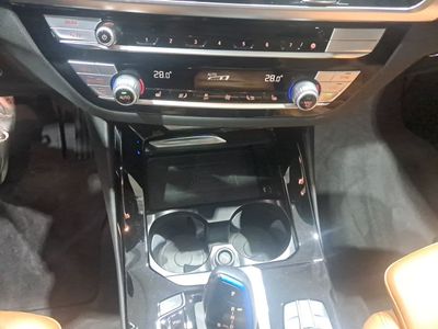 bmw-ix3-80-kwh-21 Thumbnail