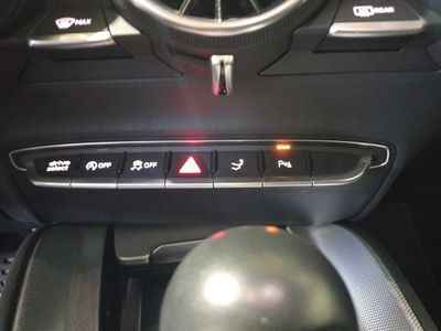 audi-tt-2-0-tfsi-169kw-230cv-s-tronic-coup-16 Thumbnail