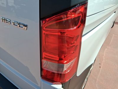 mercedes-vito-116cdi-120kw-furg-n-pro-larga-17 Thumbnail