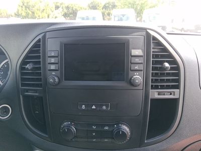 mercedes-vito-116cdi-120kw-furg-n-pro-larga-10 Thumbnail