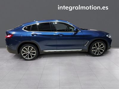 bmw-x4-xdrive20d-25 Thumbnail
