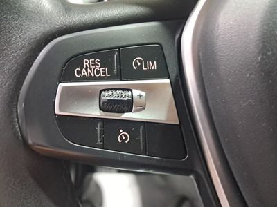 bmw-x4-xdrive20d-11 Thumbnail