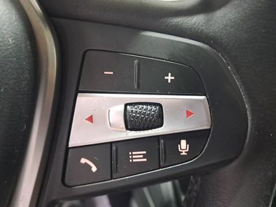 bmw-x4-xdrive20d-12 Thumbnail