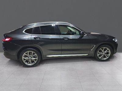 bmw-x4-xdrive20d-25 Thumbnail