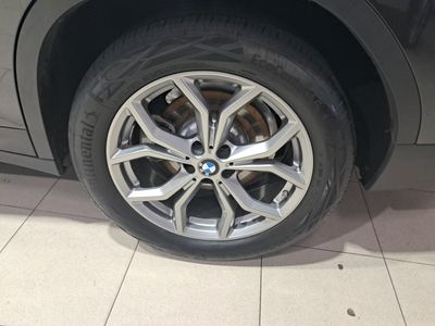 bmw-x4-xdrive20d-28 Thumbnail
