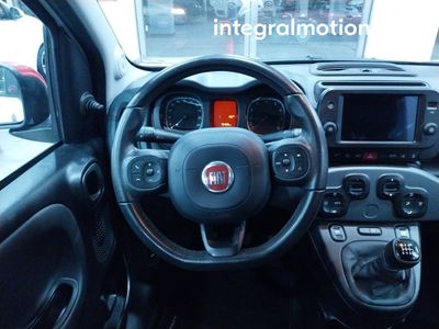fiat-panda-red-1-0-hybrid-51kw-70cv-10 Thumbnail