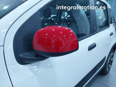 fiat-panda-red-1-0-hybrid-51kw-70cv-30 Thumbnail