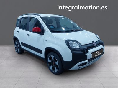 fiat-panda-red-1-0-hybrid-51kw-70cv-2 Thumbnail