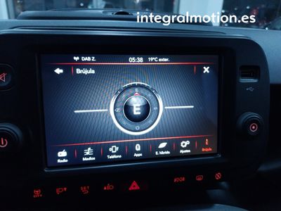 fiat-panda-red-1-0-hybrid-51kw-70cv-14 Thumbnail