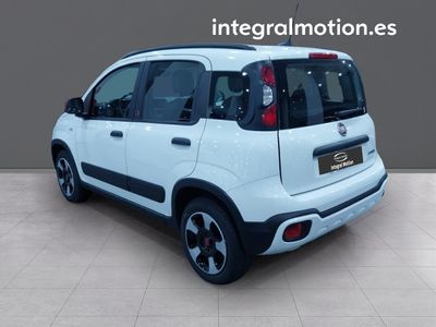 fiat-panda-red-1-0-hybrid-51kw-70cv-3 Thumbnail