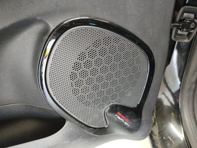 renault-clio-limited-energy-dci-66kw-90cv-2018-14 Thumbnail