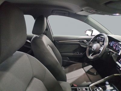 audi-a3-sportback-advanced-35-tdi-110kw-s-tronic-8 Thumbnail