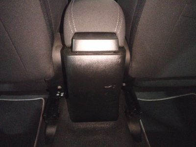 fiat-tipo-5p-1-4-t-jet-88kw-120cv-lounge-11 Thumbnail