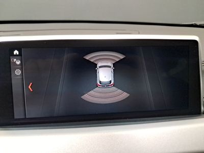 bmw-x2-sdrive18i-15 Thumbnail