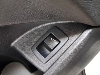 bmw-x2-sdrive18i-33 Thumbnail