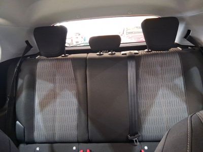 opel-corsa-1-2-xel-55kw-75cv-edition-19 Thumbnail