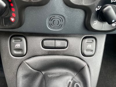 fiat-panda-panda-hybrid-1-0-51kw-70cv-15 Thumbnail