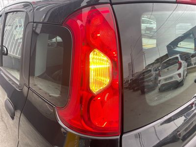 fiat-panda-panda-hybrid-1-0-51kw-70cv-27 Thumbnail