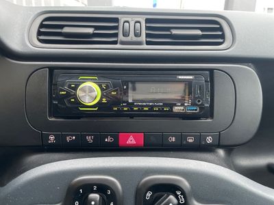 fiat-panda-panda-hybrid-1-0-51kw-70cv-14 Thumbnail