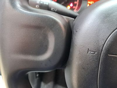 fiat-panda-panda-hybrid-1-0-51kw-70cv-11 Thumbnail