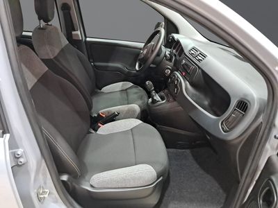 fiat-panda-panda-hybrid-1-0-51kw-70cv-8 Thumbnail