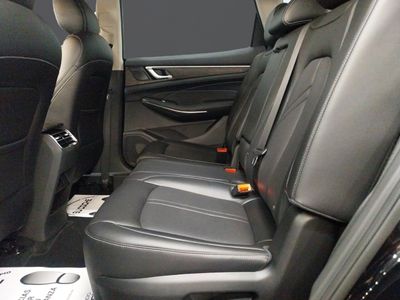 dfsk-600-600-luxury-9 Thumbnail