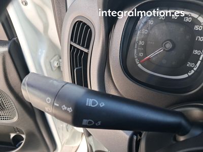 fiat-panda-city-life-hybrid-1-0-gse-51kw-70cv-18 Thumbnail