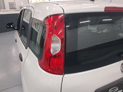 fiat-panda-panda-hybrid-1-0-gse-51kw-70cv-27 Thumbnail