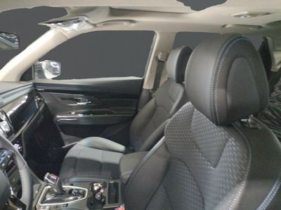 kgm-korando-e-motion-limited-auto-5 Thumbnail
