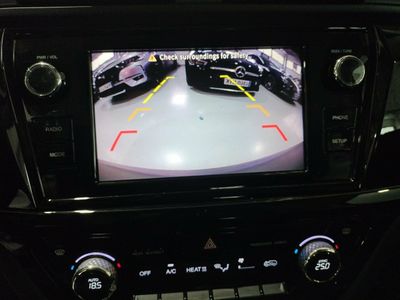 kgm-korando-e-motion-limited-auto-15 Thumbnail