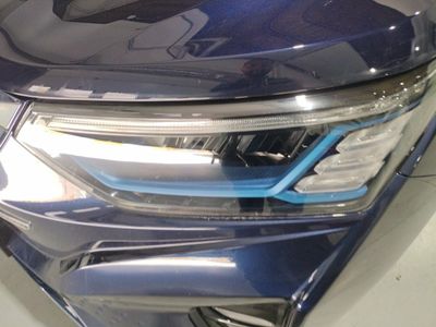 kgm-korando-e-motion-limited-auto-26 Thumbnail