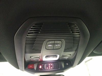 peugeot-5008-gt-line-bluehdi-96kw-130cv-s-s-eat8-18 Thumbnail