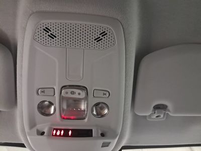 peugeot-208-bluehdi-73kw-100cv-active-18 Thumbnail